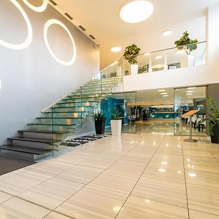 Alibaba Hotel 3*